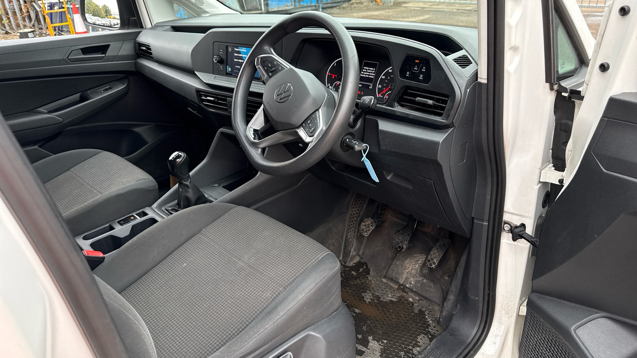 VOLKSWAGEN CADDY C20 2.0 TDI 102PS MAXI - Furgão compacto: foto 5 VOLKSWAGEN CADDY C20 2.0 TDI 102PS MAXI - Furgão compacto: foto 5