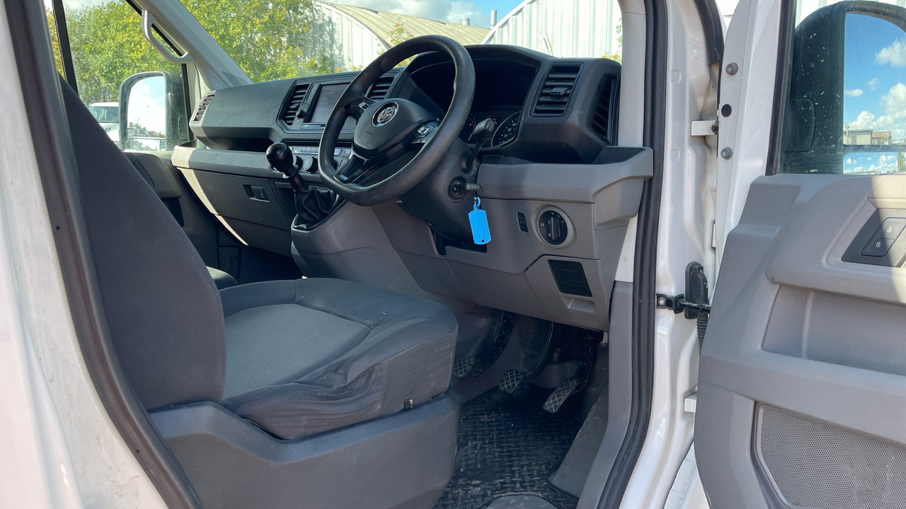 VOLKSWAGEN CRAFTER 2.0 TDI 140PS Trendline - Furgão: foto 5 VOLKSWAGEN CRAFTER 2.0 TDI 140PS Trendline - Furgão: foto 5
