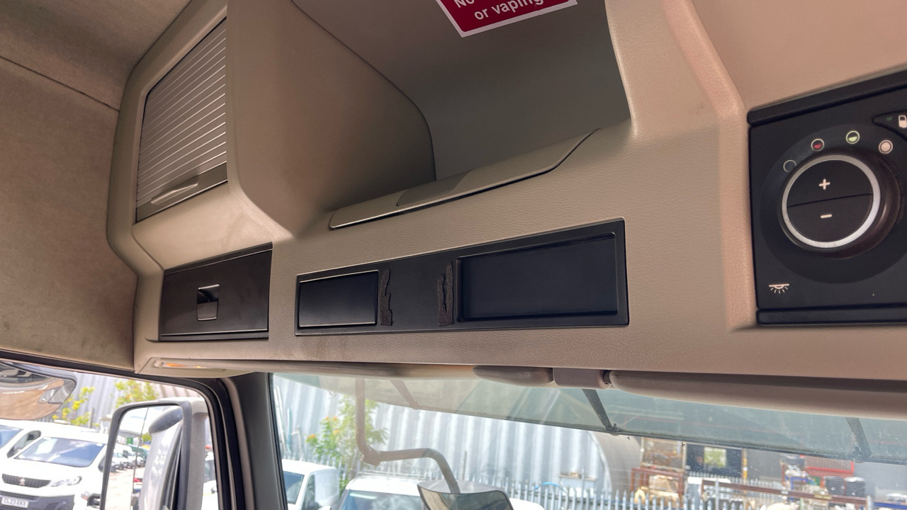 Caminhão polibenne VOLVO FM 500: foto 16