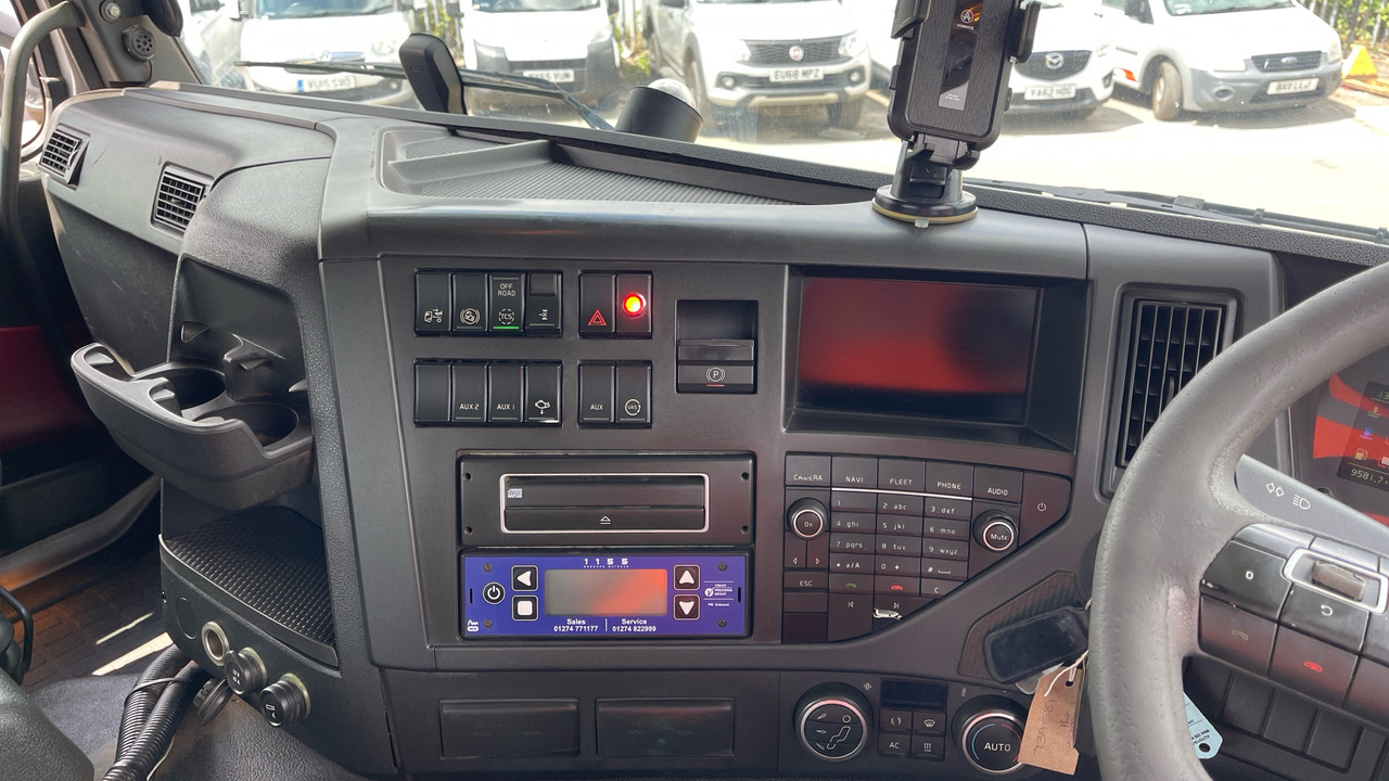Caminhão polibenne VOLVO FM 500: foto 7