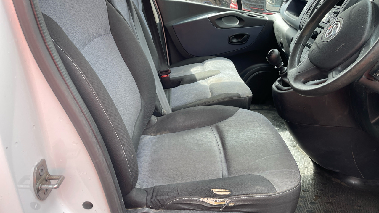 Vauxhall Vivaro 2700 1.6CDTI 115PS H1 Van - Furgão compacto: foto 5 Vauxhall Vivaro 2700 1.6CDTI 115PS H1 Van - Furgão compacto: foto 5