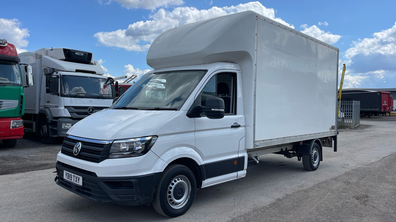 Volkswagen Crafter CR35 2.0 TDI 140PS STARTLINE - Carrinha de contentor: foto 2 Volkswagen Crafter CR35 2.0 TDI 140PS STARTLINE - Carrinha de contentor: foto 2