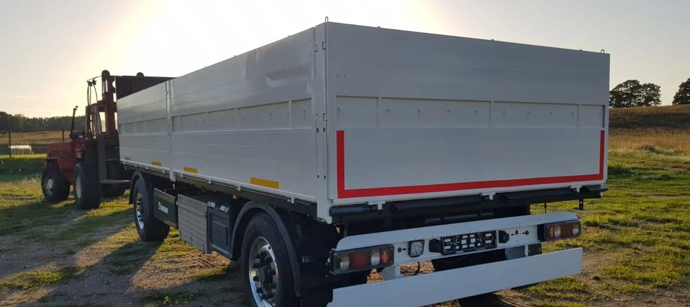 Krone Budowlana Skrzynia Odnowiona - Reboque plataforma/ Caixa aberta: foto 2 Krone Budowlana Skrzynia Odnowiona - Reboque plataforma/ Caixa aberta: foto 2