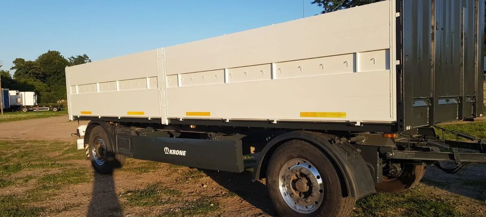 Krone Budowlana Skrzynia Odnowiona - Reboque plataforma/ Caixa aberta: foto 3 Krone Budowlana Skrzynia Odnowiona - Reboque plataforma/ Caixa aberta: foto 3