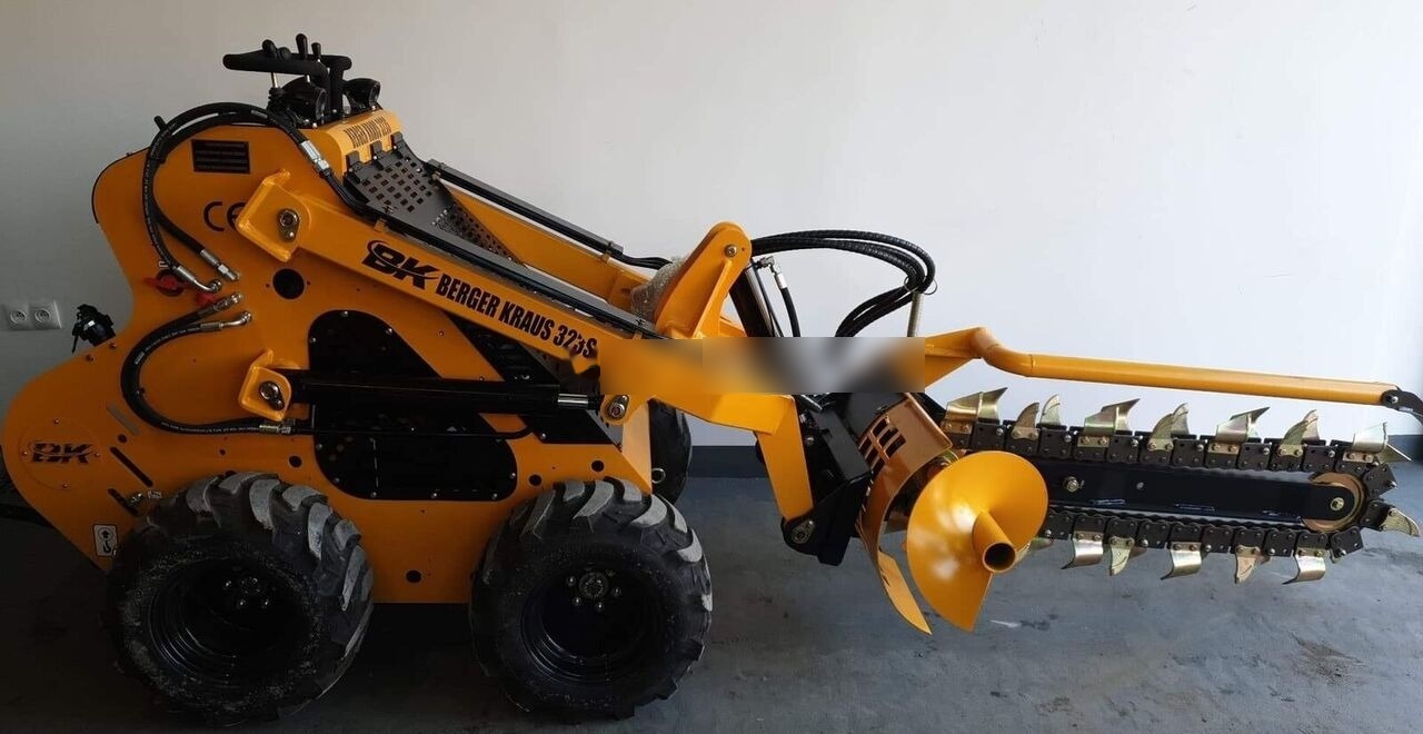 Berger Kraus Mini wheel loader 23KM Briggs 323S - Mini carregadeira: foto 4 Berger Kraus Mini wheel loader 23KM Briggs 323S - Mini carregadeira: foto 4