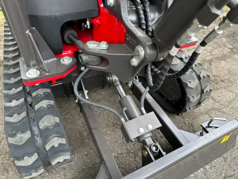 Rhino Rhinoceros XN12-9 - Mini escavadeira: foto 4 Rhino Rhinoceros XN12-9 - Mini escavadeira: foto 4