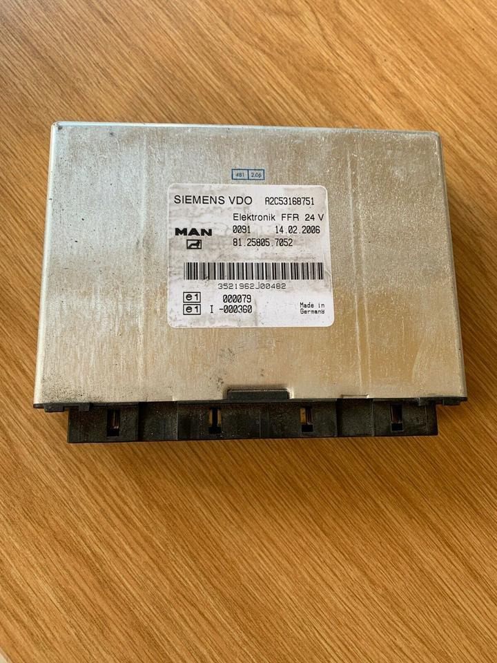 ELEKTRONIK FFR SIEMENS VDO Steuergerät MAN Nr. 81258057052 - Centralina electrónica de Caminhão: foto 1 ELEKTRONIK FFR SIEMENS VDO Steuergerät MAN Nr. 81258057052 - Centralina electrónica de Caminhão: foto 1