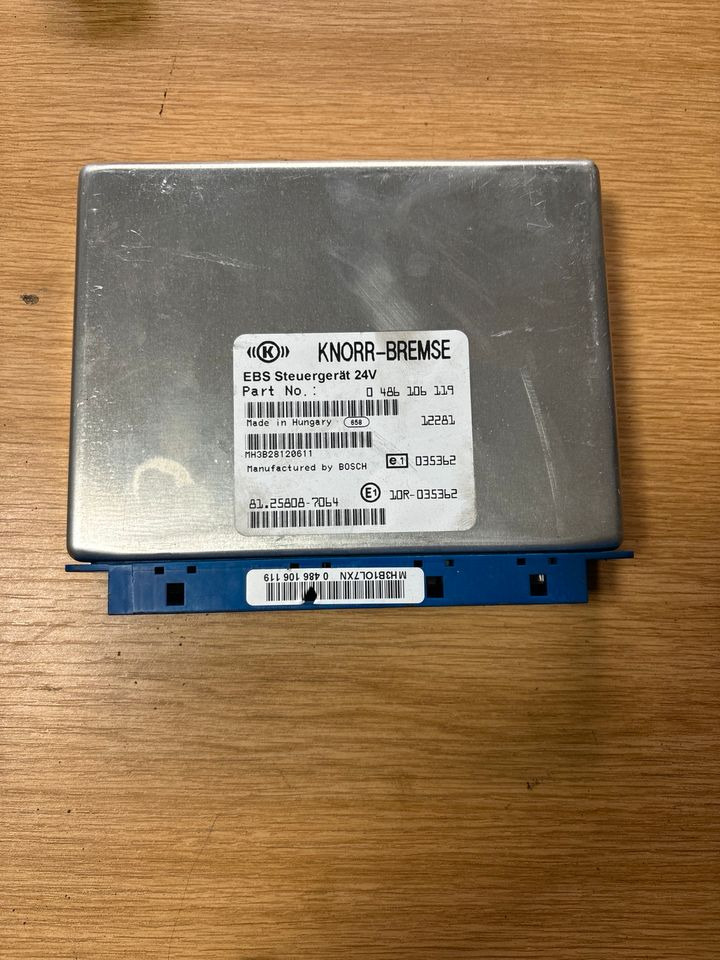 MAN KNORR-BREMSE EBS Steuergerät 81.25808-7064 - Centralina electrónica de Caminhão: foto 1 MAN KNORR-BREMSE EBS Steuergerät 81.25808-7064 - Centralina electrónica de Caminhão: foto 1