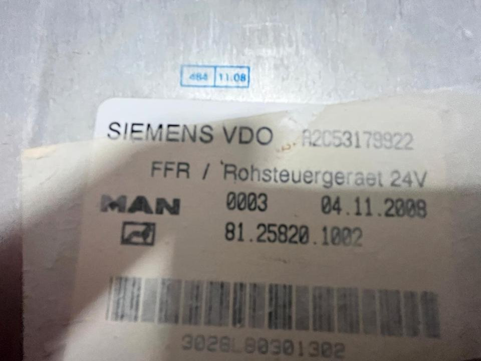 MAN SIEMENS VDO FFR Rohsteuergerät 81.25820.1002 - Centralina electrónica de Caminhão: foto 2 MAN SIEMENS VDO FFR Rohsteuergerät 81.25820.1002 - Centralina electrónica de Caminhão: foto 2