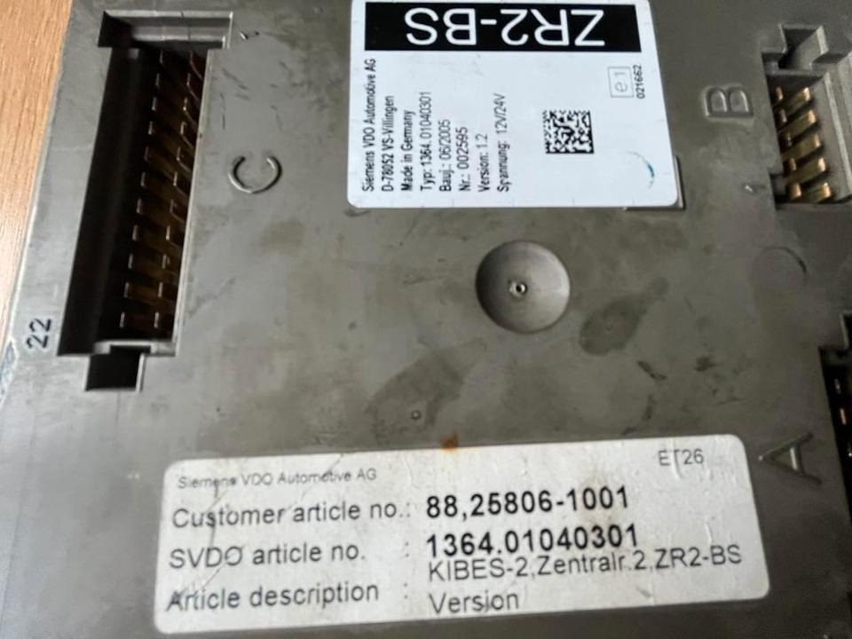 MAN Siemens VDO ZR2-BS Steuergerät 88.25806-1001 - Centralina electrónica de Caminhão: foto 2 MAN Siemens VDO ZR2-BS Steuergerät 88.25806-1001 - Centralina electrónica de Caminhão: foto 2