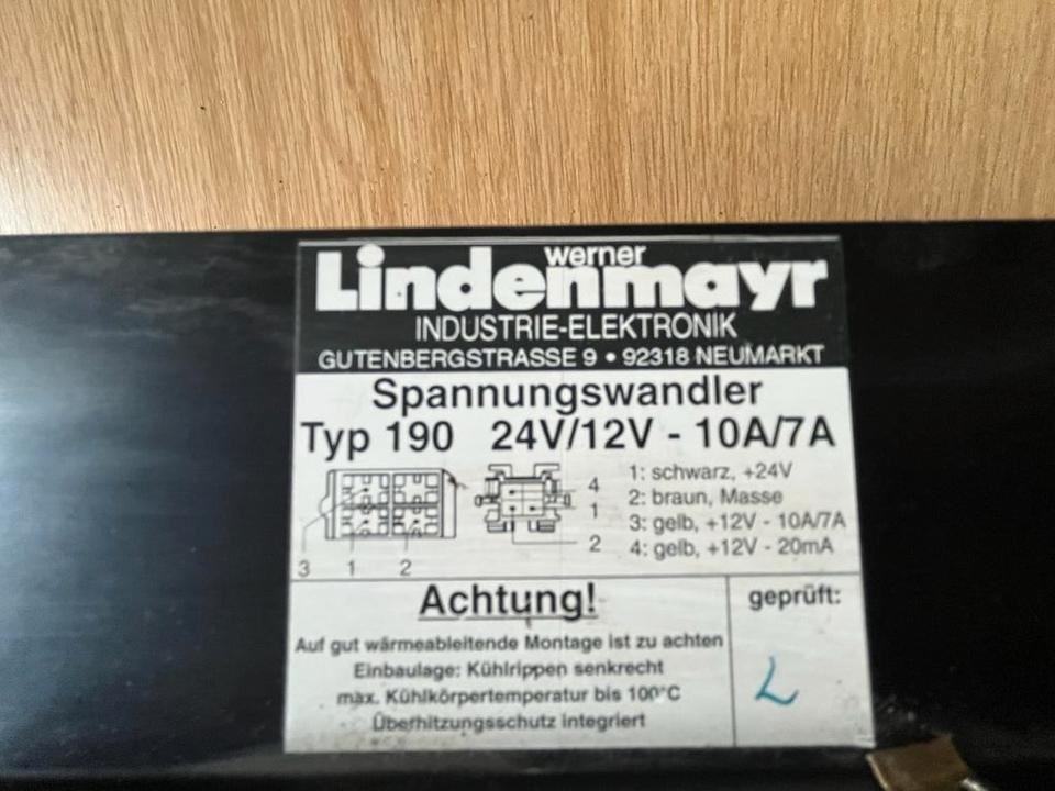 MAN Spannungswandler LINDENMAYR TYP 190 24V/12V 10A/7A - Sistema elétrico de Caminhão: foto 2 MAN Spannungswandler LINDENMAYR TYP 190 24V/12V 10A/7A - Sistema elétrico de Caminhão: foto 2