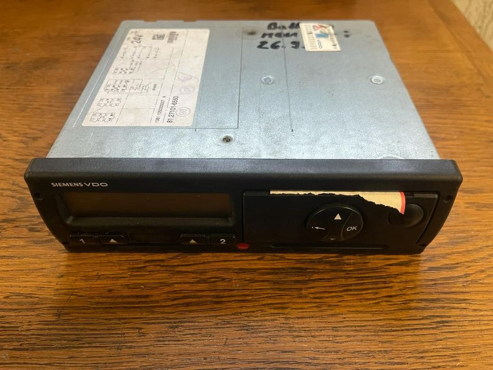 MAN TGA TGL Tachograph 81.27101-6550 - Tacógrafo de Caminhão: foto 1 MAN TGA TGL Tachograph 81.27101-6550 - Tacógrafo de Caminhão: foto 1