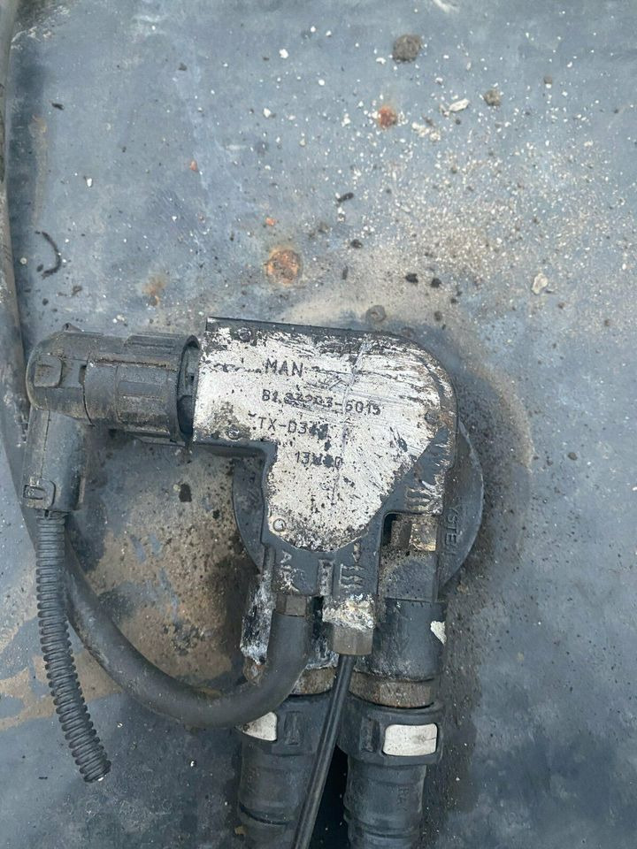 MAN TGL TGM Dieseltank Tank Tankbehälter - Tanque de combustível de Caminhão: foto 3 MAN TGL TGM Dieseltank Tank Tankbehälter - Tanque de combustível de Caminhão: foto 3