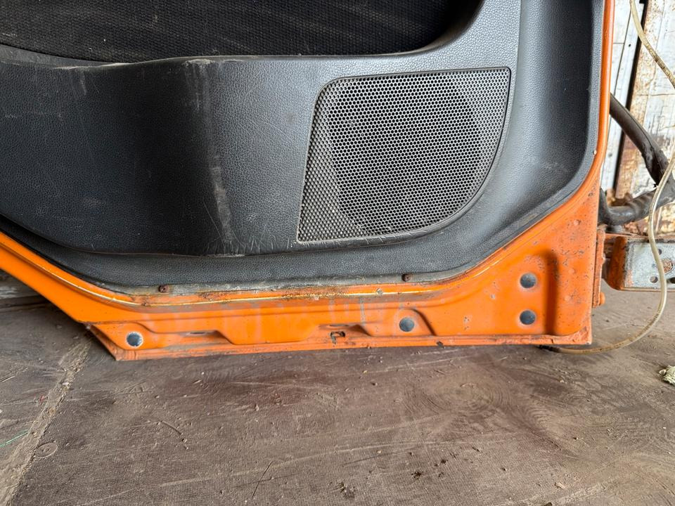 MAN TGS EU6 Fahrertür Orange Spiegel Innenverkleidung LN 79 - Porta e peças de Caminhão: foto 5 MAN TGS EU6 Fahrertür Orange Spiegel Innenverkleidung LN 79 - Porta e peças de Caminhão: foto 5