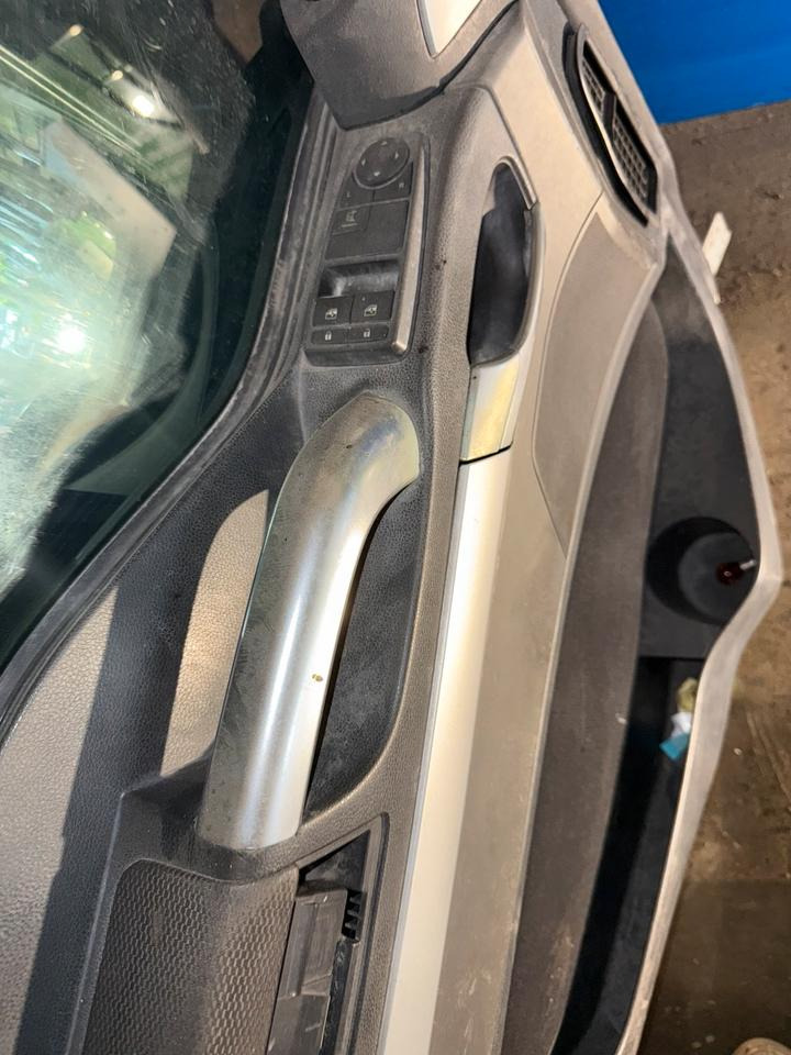 MAN TGS EU6 Fahrertür Weiß Spiegel Innenverkleidung LN 58 - Porta e peças de Caminhão: foto 4 MAN TGS EU6 Fahrertür Weiß Spiegel Innenverkleidung LN 58 - Porta e peças de Caminhão: foto 4