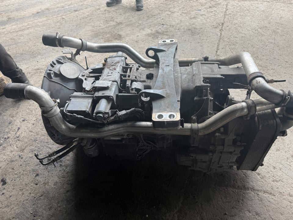 MAN TGX EU 6 Tipmatic Getriebe - Caixa de câmbio de Caminhão: foto 3 MAN TGX EU 6 Tipmatic Getriebe - Caixa de câmbio de Caminhão: foto 3