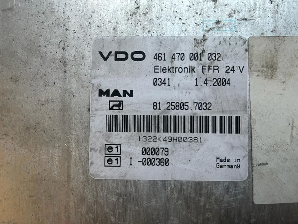MAN VDO ELEKTRONIK FFR Steuergerät 81.25805.7032 - Centralina electrónica de Caminhão: foto 2 MAN VDO ELEKTRONIK FFR Steuergerät 81.25805.7032 - Centralina electrónica de Caminhão: foto 2