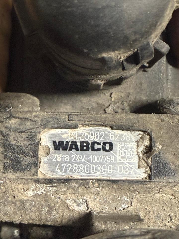 MAN WABCO VENTIL 4728800300 81.25902-6238 - Válvula de Caminhão: foto 5 MAN WABCO VENTIL 4728800300 81.25902-6238 - Válvula de Caminhão: foto 5