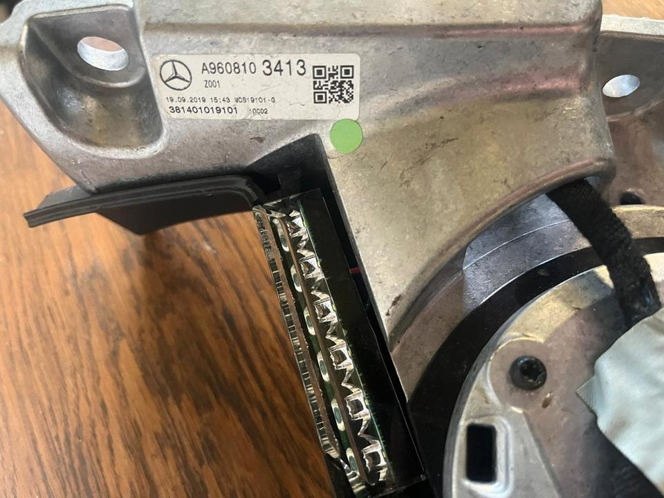 Mercedes Actros MP5 Seitenspiegel Außenspiegel links A9608103413 - Espelho retrovisor de Caminhão: foto 3 Mercedes Actros MP5 Seitenspiegel Außenspiegel links A9608103413 - Espelho retrovisor de Caminhão: foto 3