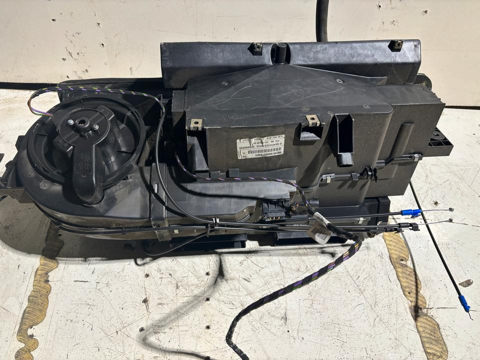 Mercedes Atego 1 Heizungskasten/Klimakasten A9738300161 - Aquecimento/ Ventilação de Caminhão: foto 5 Mercedes Atego 1 Heizungskasten/Klimakasten A9738300161 - Aquecimento/ Ventilação de Caminhão: foto 5