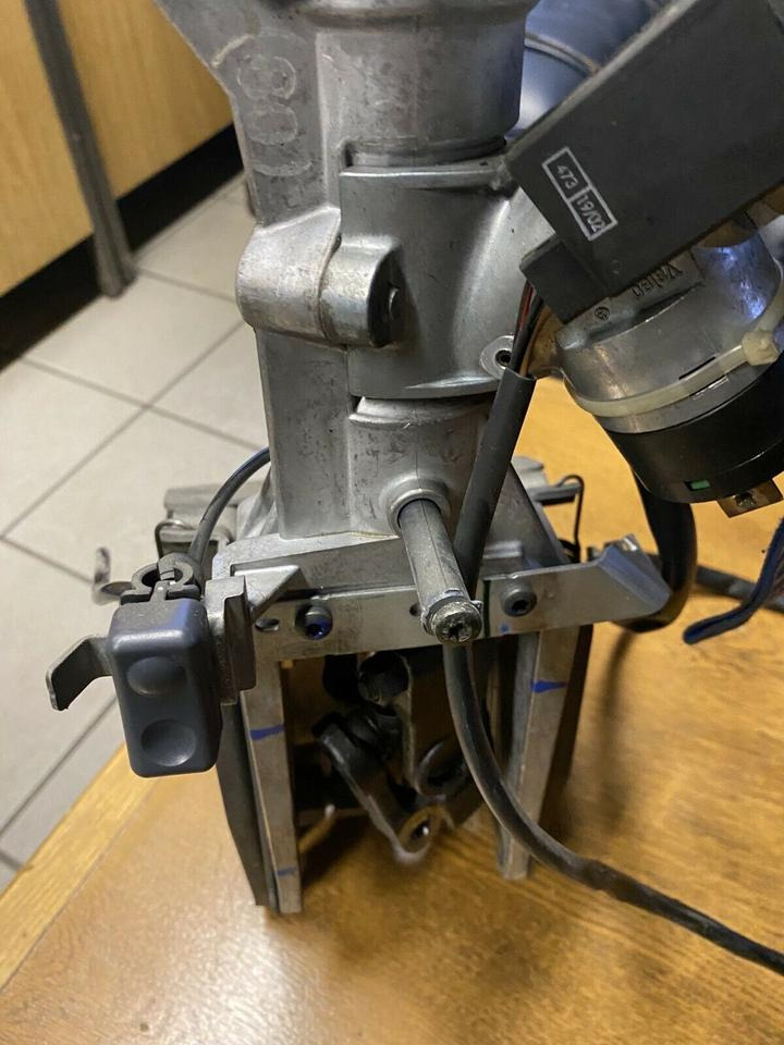 Coluna de direcção de Caminhão Mercedes Atego Lenksäule Lenkung mit Zündschloss & Schlüssel: foto 7 Coluna de direcção de Caminhão Mercedes Atego Lenksäule Lenkung mit Zündschloss & Schlüssel: foto 7