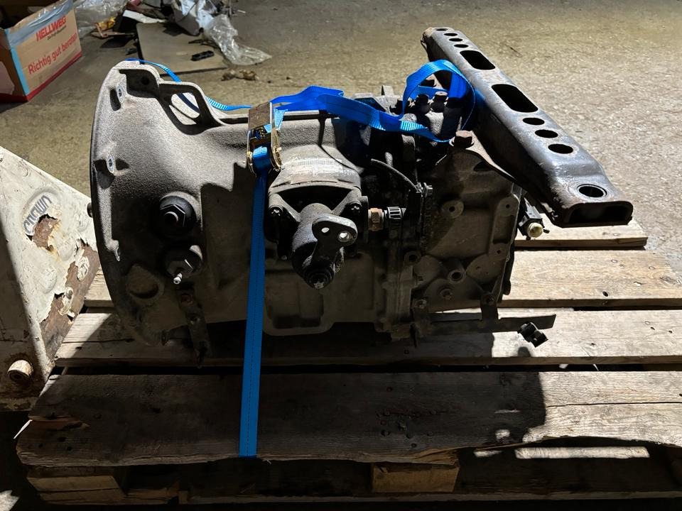 Mercedes Atego Schaltgetriebe G56-6 - Caixas de velocidade e peças de Caminhão: foto 2 Mercedes Atego Schaltgetriebe G56-6 - Caixas de velocidade e peças de Caminhão: foto 2