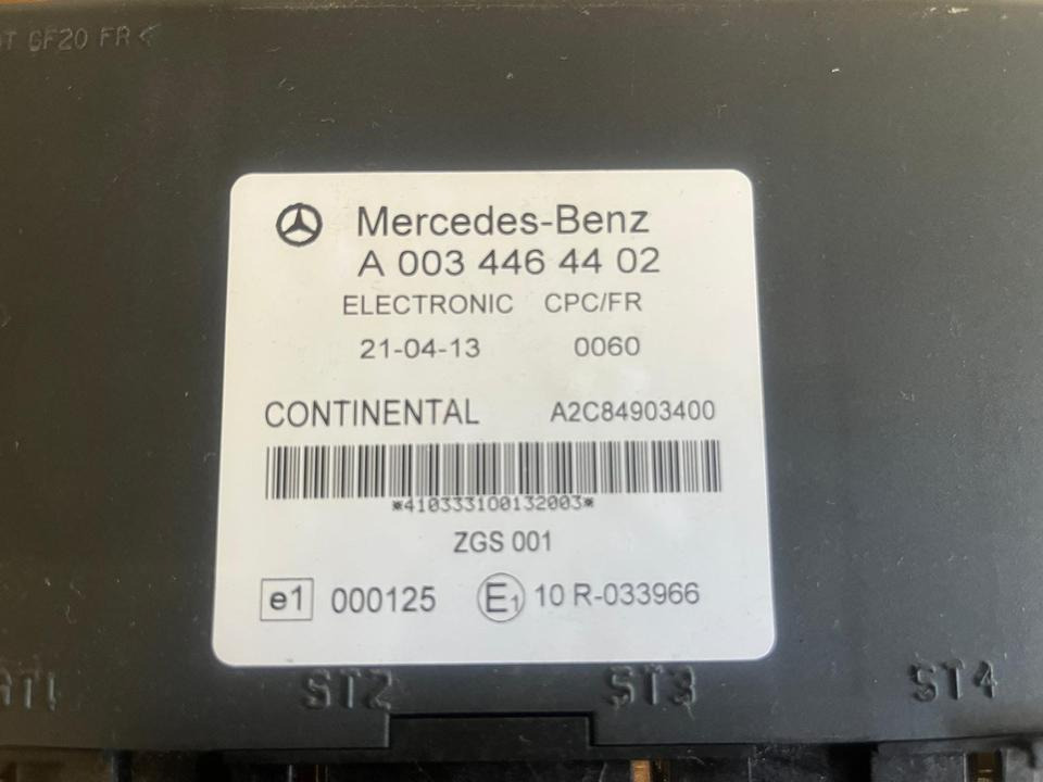 Mercedes-Benz CPC/FR Steuergerät A0034464402 - Centralina electrónica de Caminhão: foto 3 Mercedes-Benz CPC/FR Steuergerät A0034464402 - Centralina electrónica de Caminhão: foto 3