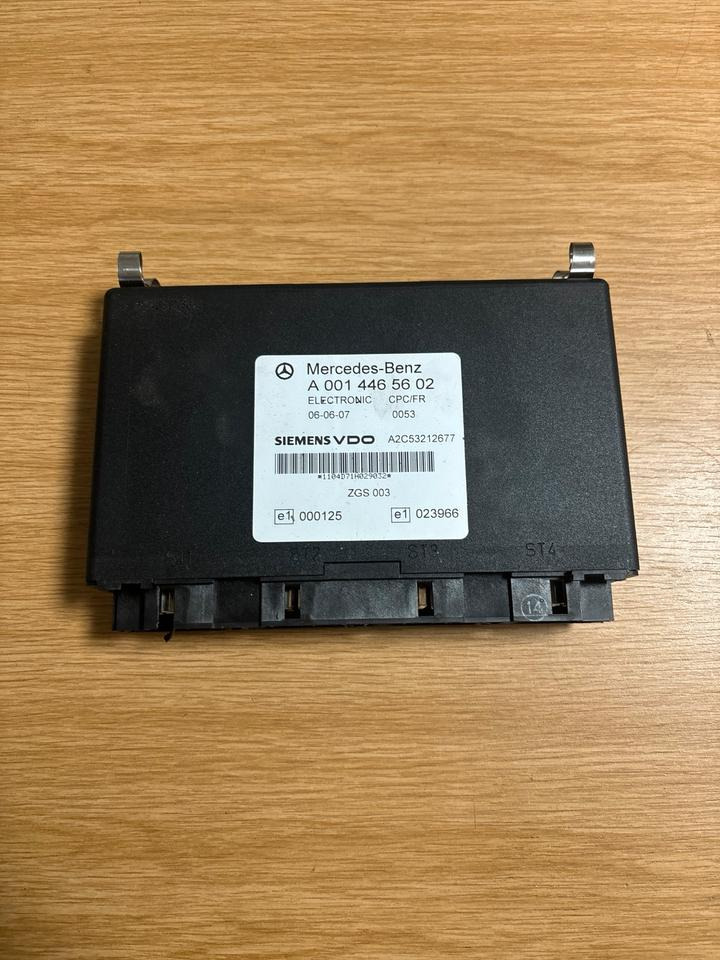 Centralina electrónica de Caminhão Mercedes-Benz Elektronic CPC/FR Steuergerät A0014465602: foto 1