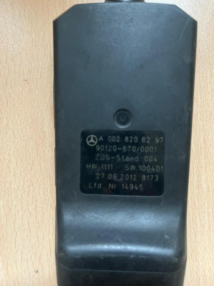 Mercedes MP4 Bediengerät Fernbedienung Luftfederung A0028208297 - Suspensão a ar de Caminhão: foto 2 Mercedes MP4 Bediengerät Fernbedienung Luftfederung A0028208297 - Suspensão a ar de Caminhão: foto 2