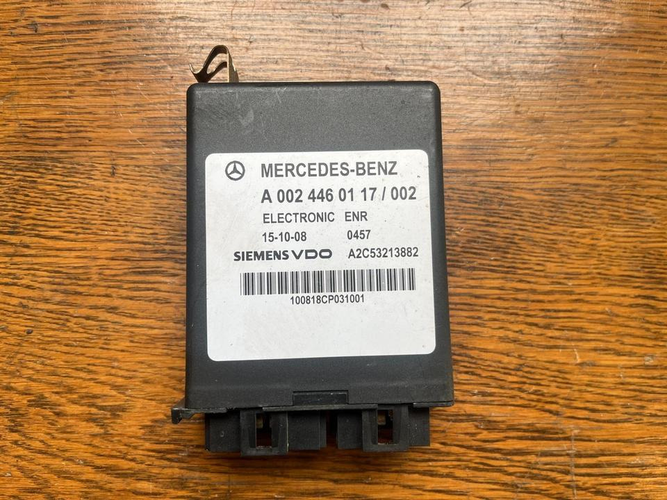 Mercedes SIEMENS VDO Elektronik ENR Steuergerät A0024460117 - Centralina electrónica de Caminhão: foto 1 Mercedes SIEMENS VDO Elektronik ENR Steuergerät A0024460117 - Centralina electrónica de Caminhão: foto 1