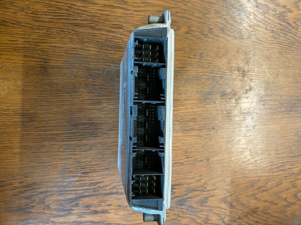 Mercedes Sprinter BOSCH Steuergerät A 611 153 38 79 - Centralina electrónica de Caminhão: foto 2 Mercedes Sprinter BOSCH Steuergerät A 611 153 38 79 - Centralina electrónica de Caminhão: foto 2