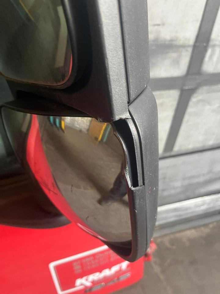 Peça de reposição ACTROS MP4 Beifahrertür, Rot, Spiegel, Innenverkleidung TN005: foto 12 Peça de reposição ACTROS MP4 Beifahrertür, Rot, Spiegel, Innenverkleidung TN005: foto 12