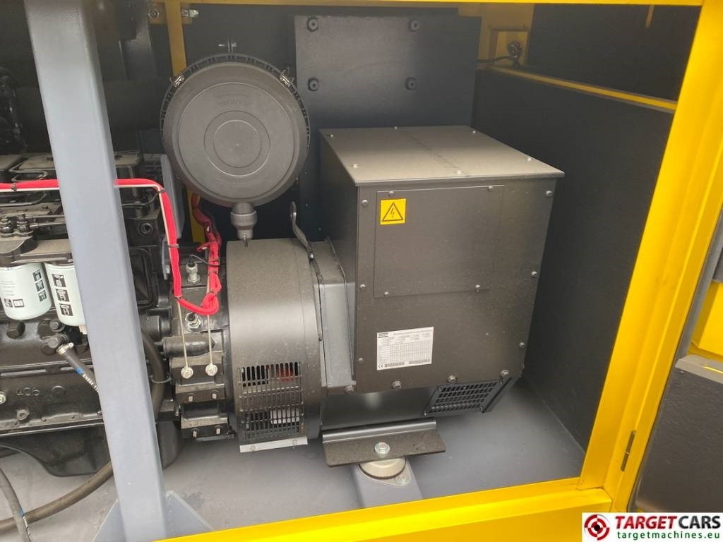 Gerador elétrico Atlas Copco QES100 Diesel 100KVA Generator 400/230V Unused: foto 29
