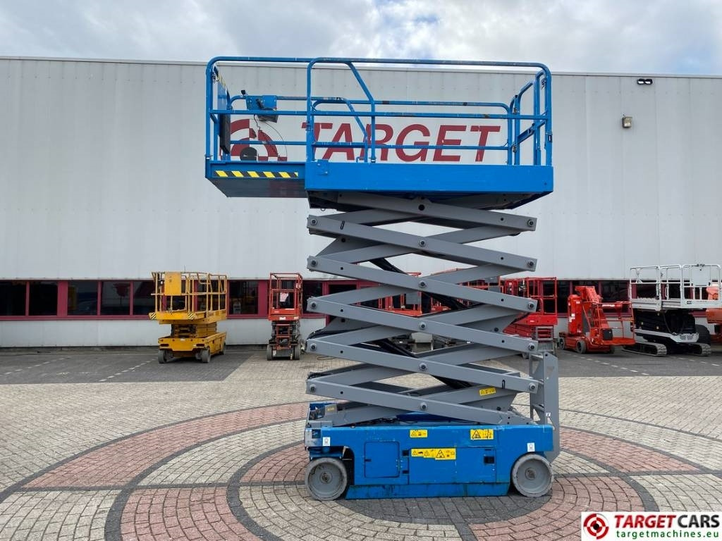 Genie GS-4047 Electric Scissor Work Lift 1389cm - Plataforma de Tijera/ Plataforma de tesoura: foto 5 Genie GS-4047 Electric Scissor Work Lift 1389cm - Plataforma de Tijera/ Plataforma de tesoura: foto 5
