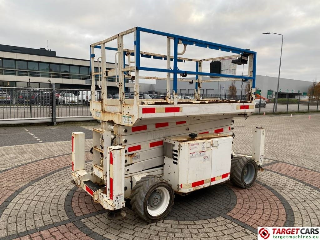 Genie GS-4069RT Diesel 4x4 Scissor Work Lift 1412cm - Plataforma de Tijera/ Plataforma de tesoura: foto 3 Genie GS-4069RT Diesel 4x4 Scissor Work Lift 1412cm - Plataforma de Tijera/ Plataforma de tesoura: foto 3