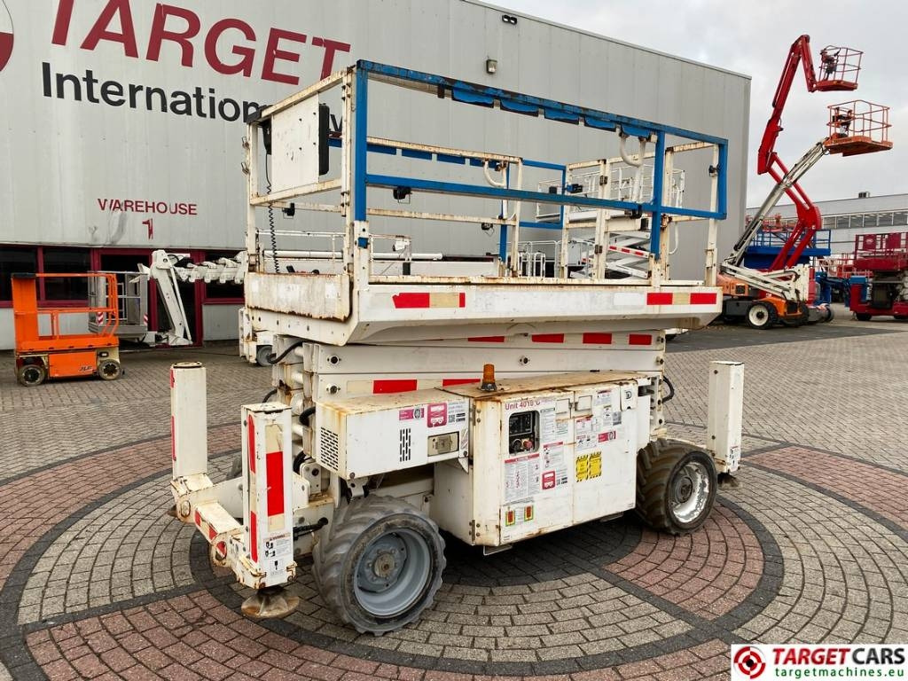 Genie GS-4069RT Diesel 4x4 Scissor Work Lift 1412cm - Plataforma de Tijera/ Plataforma de tesoura: foto 1 Genie GS-4069RT Diesel 4x4 Scissor Work Lift 1412cm - Plataforma de Tijera/ Plataforma de tesoura: foto 1