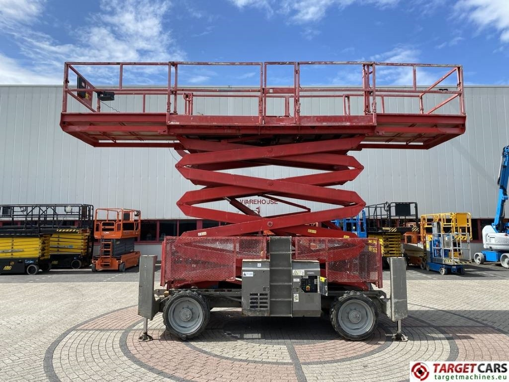 Genie GS-4390RT Diesel 4x4 Scissor Work Lift 1511cm - Plataforma de Tijera/ Plataforma de tesoura: foto 5 Genie GS-4390RT Diesel 4x4 Scissor Work Lift 1511cm - Plataforma de Tijera/ Plataforma de tesoura: foto 5