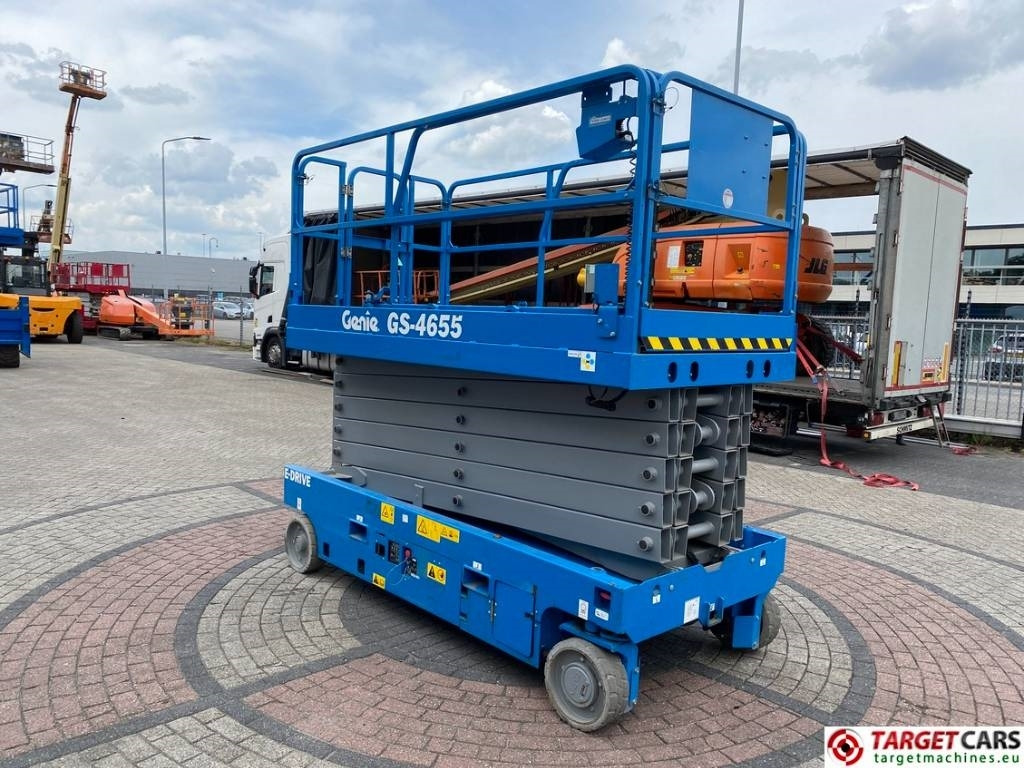 Genie GS-4655 Electric GS4655 Scissor Work Lift 1595cm - Plataforma de Tijera/ Plataforma de tesoura: foto 2 Genie GS-4655 Electric GS4655 Scissor Work Lift 1595cm - Plataforma de Tijera/ Plataforma de tesoura: foto 2