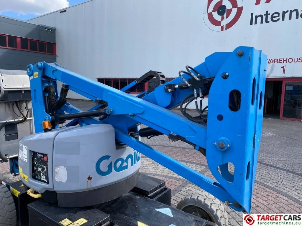 Plataforma articulada Genie Z-33/18 Electric Articulated Boom Work Lift 1200cm: foto 33 Plataforma articulada Genie Z-33/18 Electric Articulated Boom Work Lift 1200cm: foto 33
