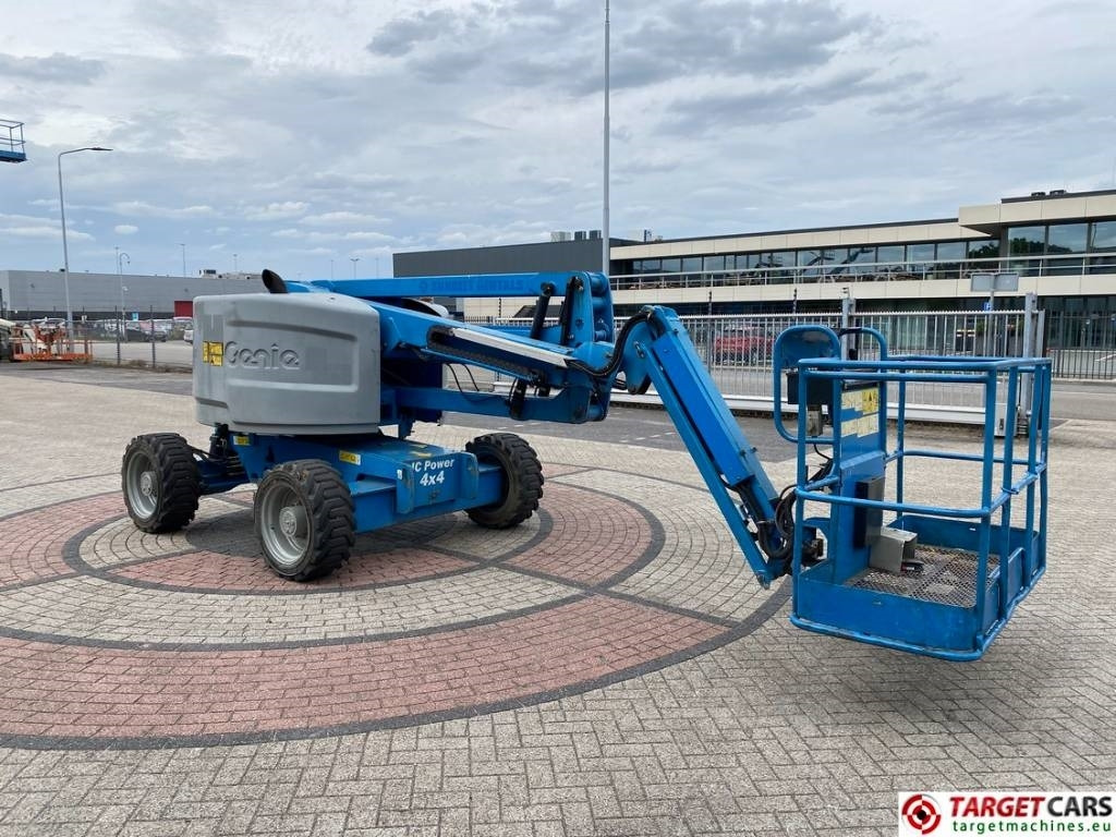 Genie Z-45/25J Articulated 4x4 Diesel Boom Work Lift 16M - Plataforma articulada: foto 2 Genie Z-45/25J Articulated 4x4 Diesel Boom Work Lift 16M - Plataforma articulada: foto 2