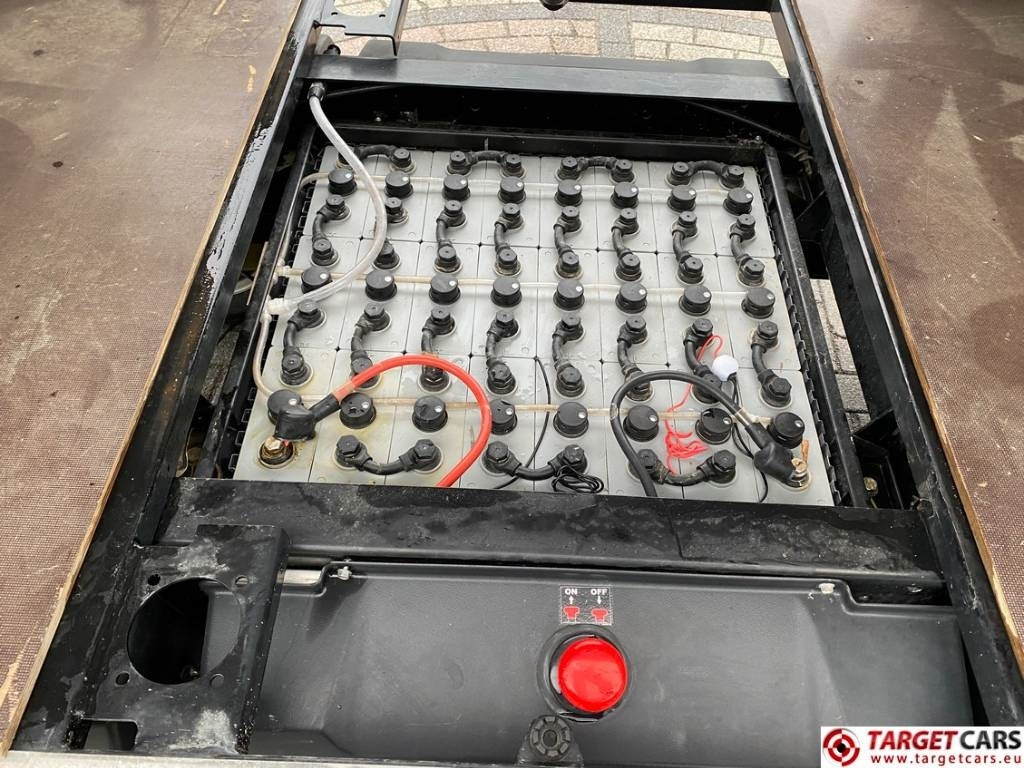 Carrinha de contentor, Carrinha elétrica Goupil G4 Electric UTV Closed Box Van: foto 13