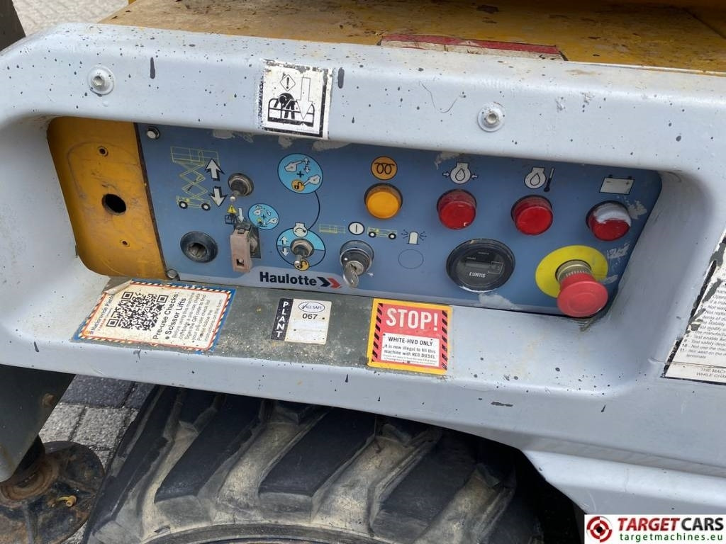 Plataforma de Tijera/ Plataforma de tesoura Haulotte Compact 10DX Diesel 4x4 Scissor 1015cm DEFECT: foto 11
