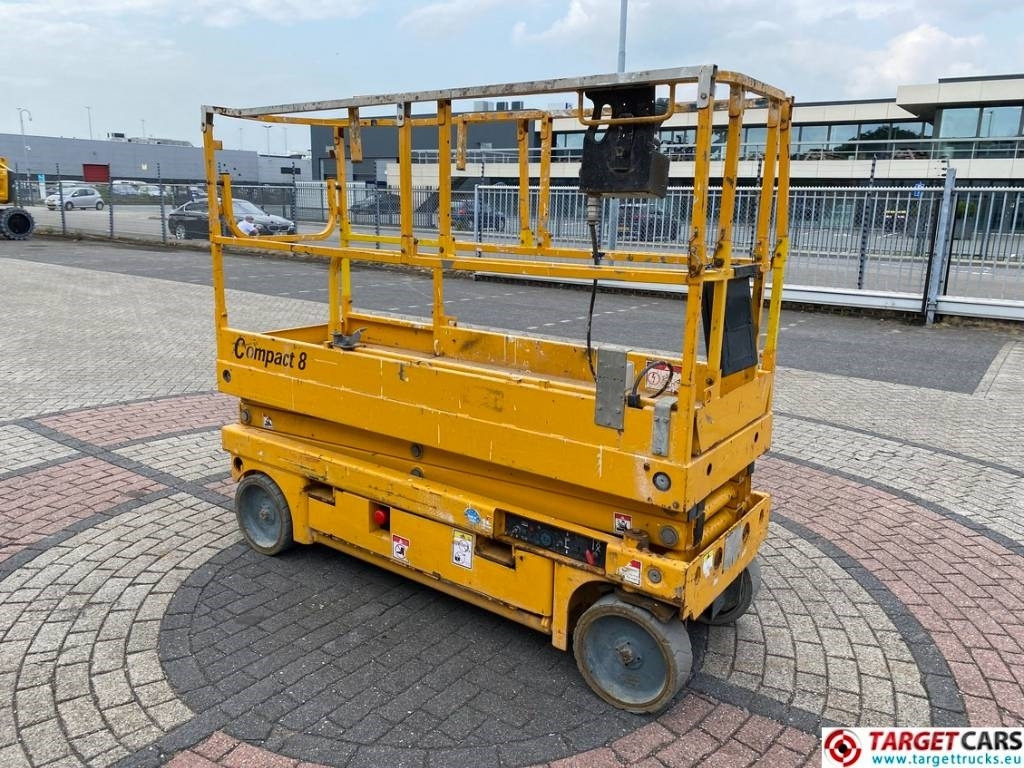 Haulotte Compact 8 Electric Scissor Work Lift 818cm - Plataforma de Tijera/ Plataforma de tesoura: foto 2 Haulotte Compact 8 Electric Scissor Work Lift 818cm - Plataforma de Tijera/ Plataforma de tesoura: foto 2