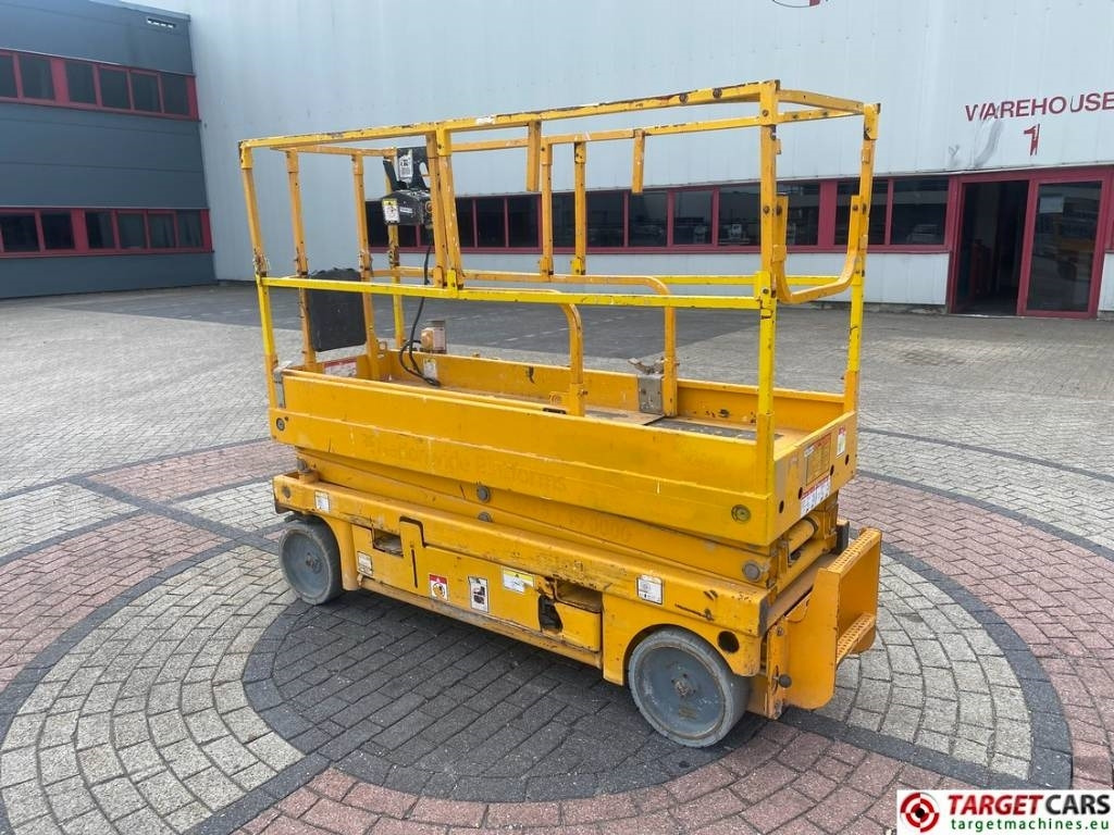 Haulotte Compact 8 Electric Scissor Work Lift 818cm - Plataforma de Tijera/ Plataforma de tesoura: foto 4 Haulotte Compact 8 Electric Scissor Work Lift 818cm - Plataforma de Tijera/ Plataforma de tesoura: foto 4