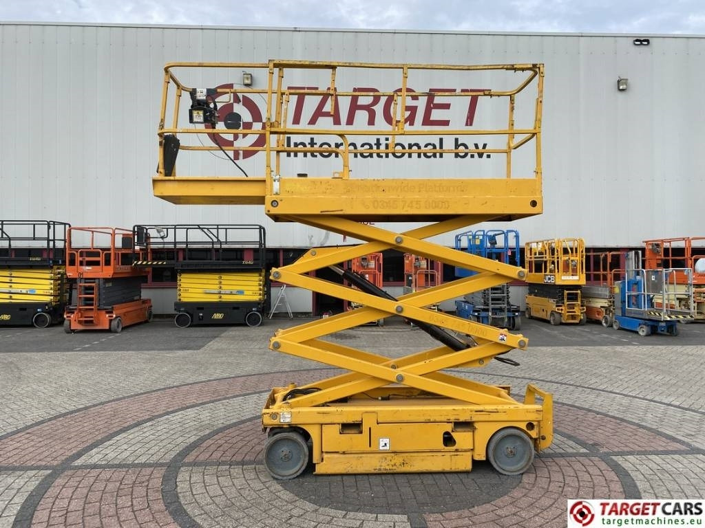 Haulotte Compact 8 Electric Scissor Work Lift 818cm - Plataforma de Tijera/ Plataforma de tesoura: foto 5 Haulotte Compact 8 Electric Scissor Work Lift 818cm - Plataforma de Tijera/ Plataforma de tesoura: foto 5