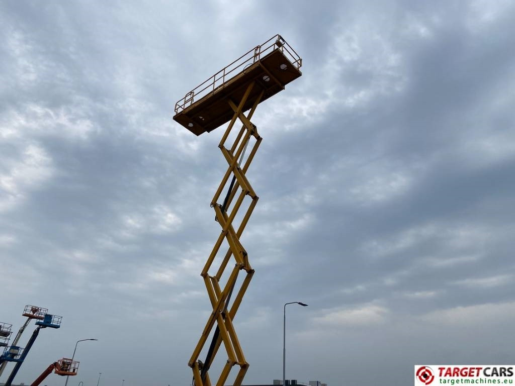 Plataforma de Tijera/ Plataforma de tesoura Haulotte H18SXL Diesel 4x4 Scissor Work Lift 1800cm: foto 26