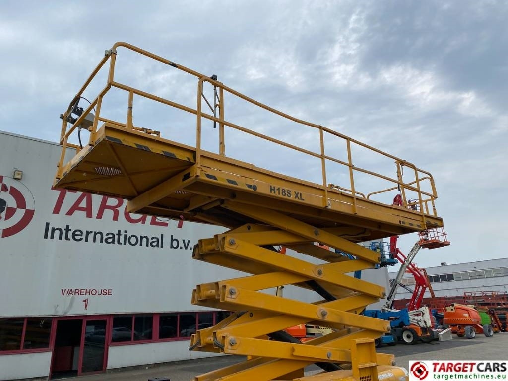 Plataforma de Tijera/ Plataforma de tesoura Haulotte H18SXL Diesel 4x4 Scissor Work Lift 1800cm: foto 18