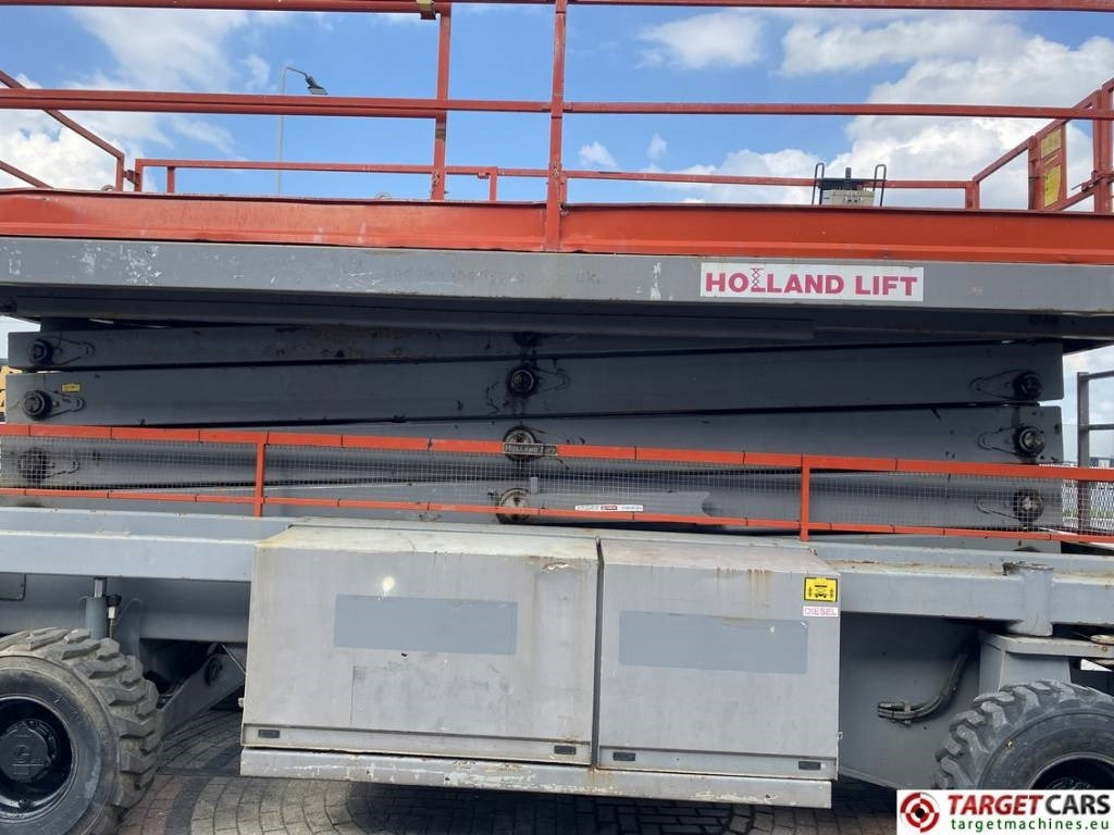 Plataforma de Tijera/ Plataforma de tesoura Holland Lift Combistar M-250DL27 diesel scissor worklift 27.20M: foto 24 Plataforma de Tijera/ Plataforma de tesoura Holland Lift Combistar M-250DL27 diesel scissor worklift 27.20M: foto 24