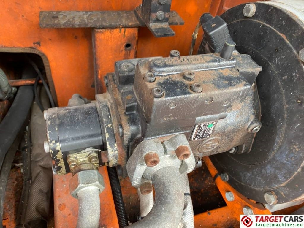 Plataforma de Tijera/ Plataforma de tesoura Holland Lift T210DL25 4WD Diesel T-210DL25 Scissor WorkLift 23M: foto 32 Plataforma de Tijera/ Plataforma de tesoura Holland Lift T210DL25 4WD Diesel T-210DL25 Scissor WorkLift 23M: foto 32