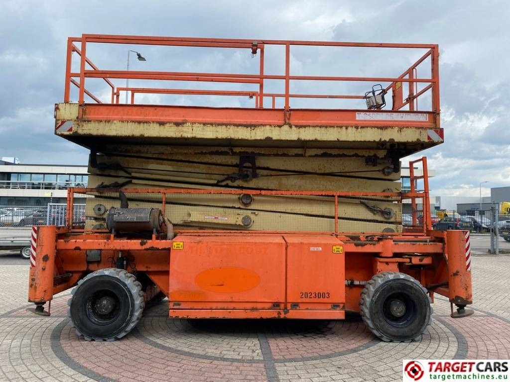 Plataforma de Tijera/ Plataforma de tesoura Holland Lift T210DL25 4WD Diesel T-210DL25 Scissor WorkLift 23M: foto 26 Plataforma de Tijera/ Plataforma de tesoura Holland Lift T210DL25 4WD Diesel T-210DL25 Scissor WorkLift 23M: foto 26